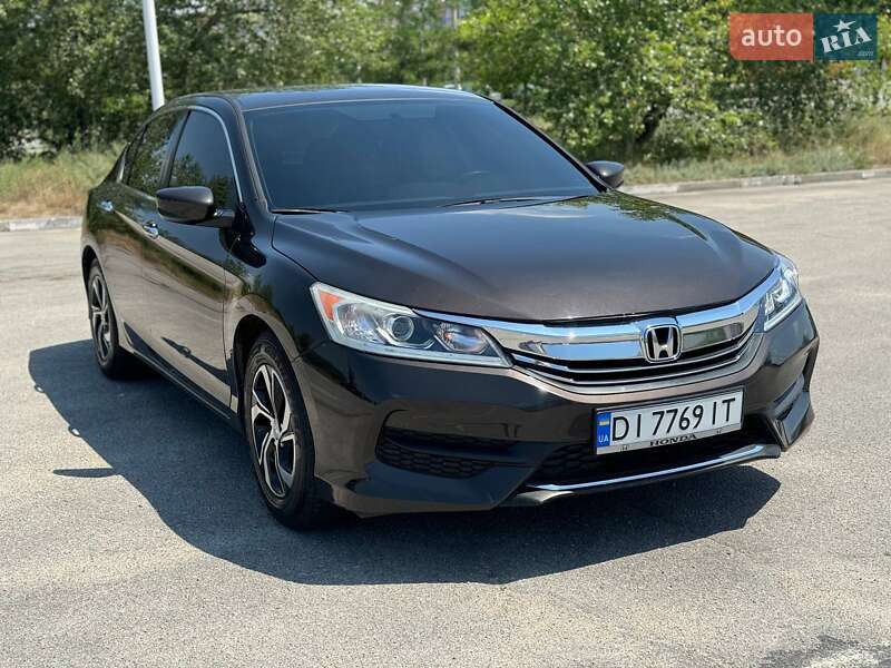 Седан Honda Accord 2017 в Запорожье