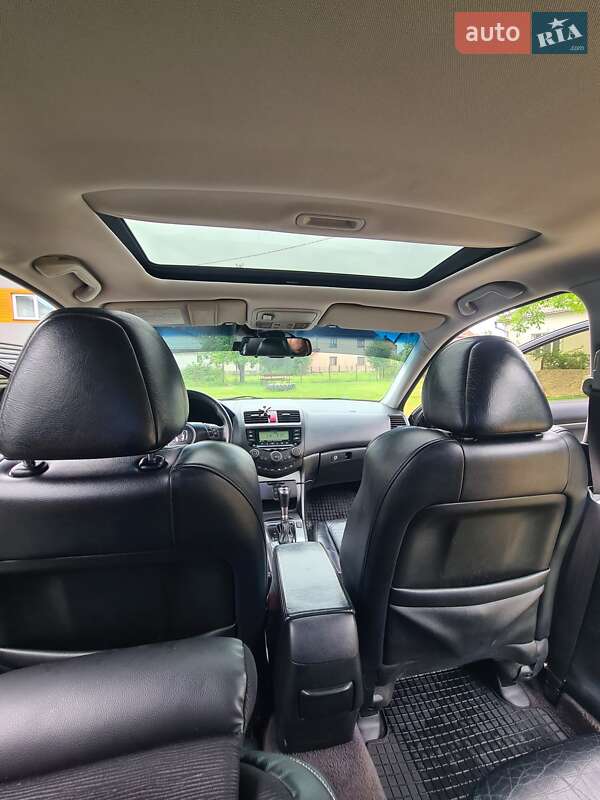 Седан Honda Accord 2006 в Львові