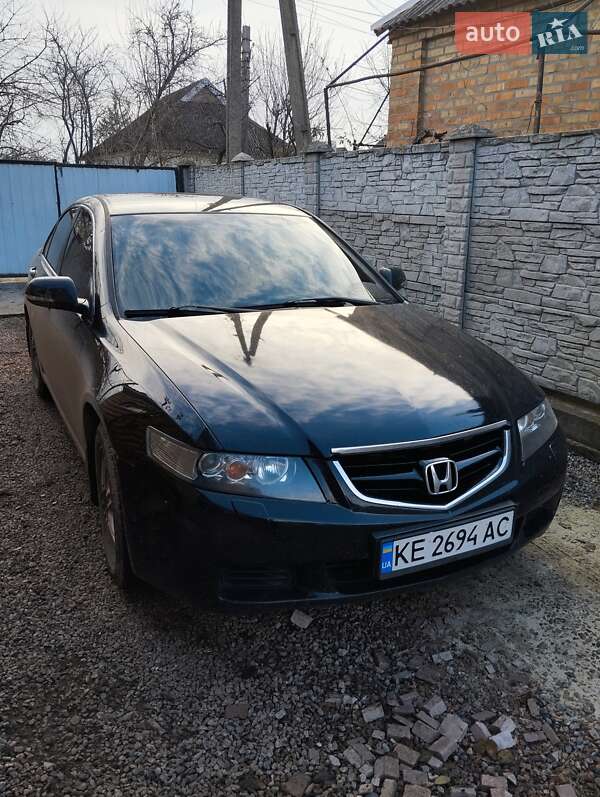Седан Honda Accord 2004 в Кривом Роге