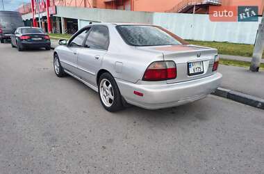 Седан Honda Accord 1997 в 