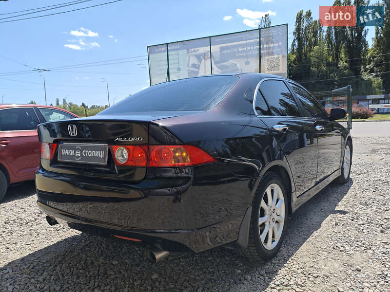 Седан Honda Accord 2006 в Киеве