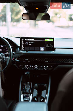 Седан Honda Accord 2023 в 