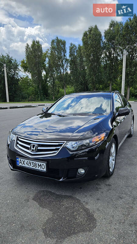 Седан Honda Accord 2011 в Харькове