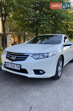 Седан Honda Accord 2011 в Києві