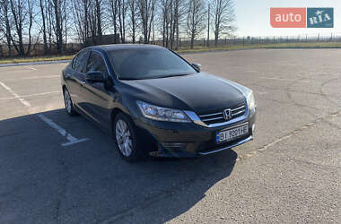 Седан Honda Accord 2013 в Полтаве