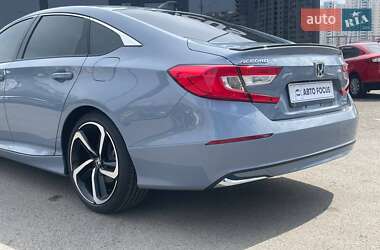 Седан Honda Accord 2022 в 