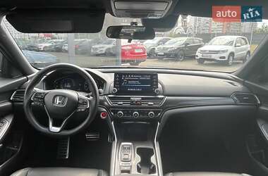 Седан Honda Accord 2022 в 