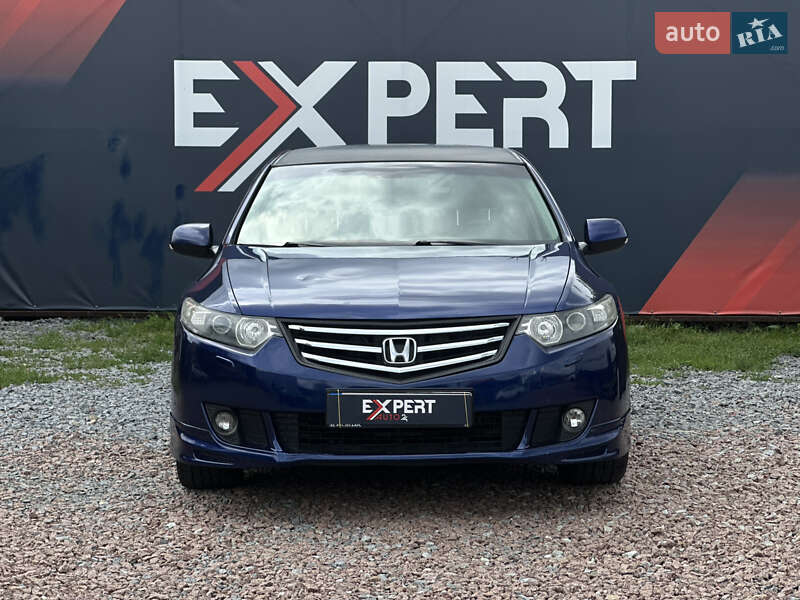 Седан Honda Accord 2010 в Львове