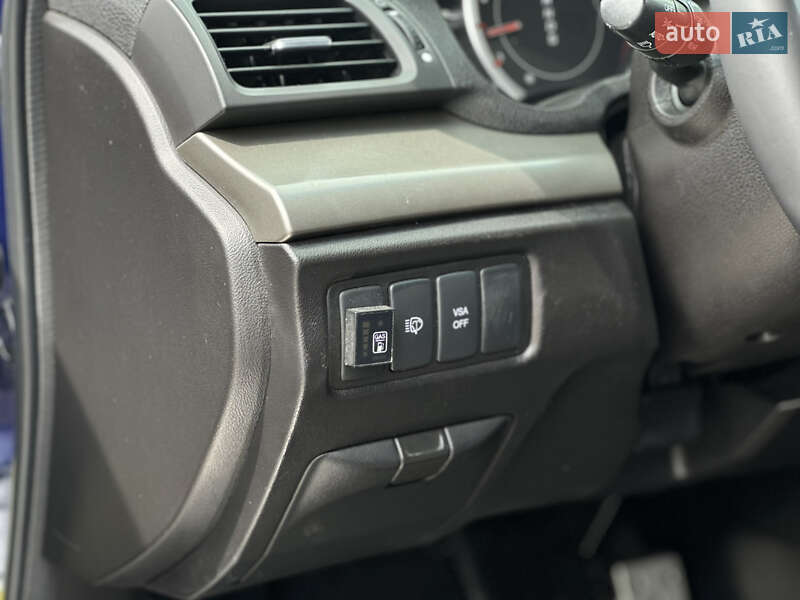 Седан Honda Accord 2010 в Львове