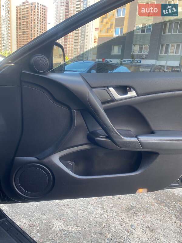 Седан Honda Accord 2011 в Киеве