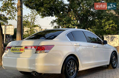 Седан Honda Accord 2012 в 