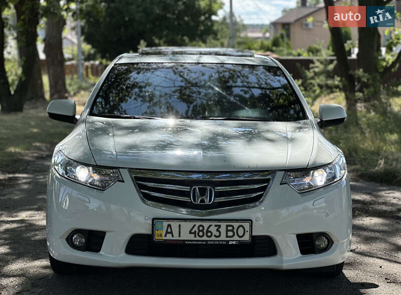 Седан Honda Accord 2012 в Кропивницком