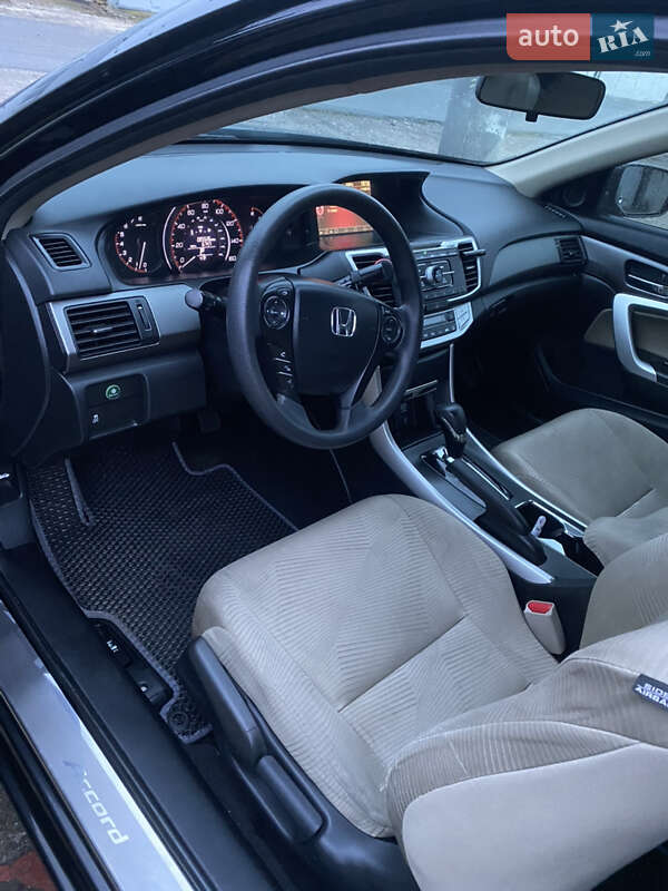 Купе Honda Accord 2014 в Киеве