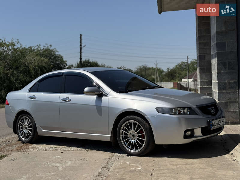 Седан Honda Accord 2004 в Харькове