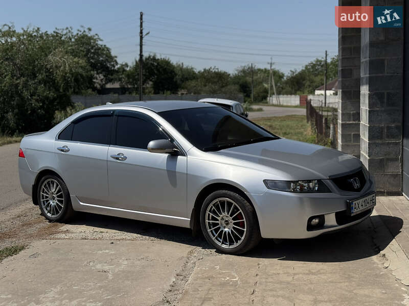 Седан Honda Accord 2004 в Харькове