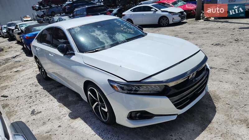 Седан Honda Accord 2022 в Запоріжжі