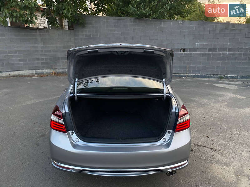 Седан Honda Accord 2017 в Чернигове