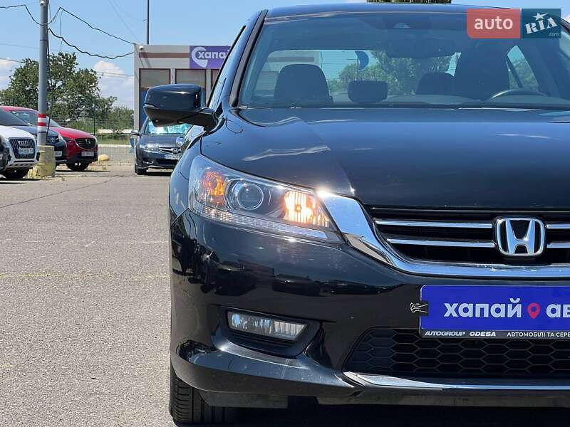 Седан Honda Accord 2013 в Одессе