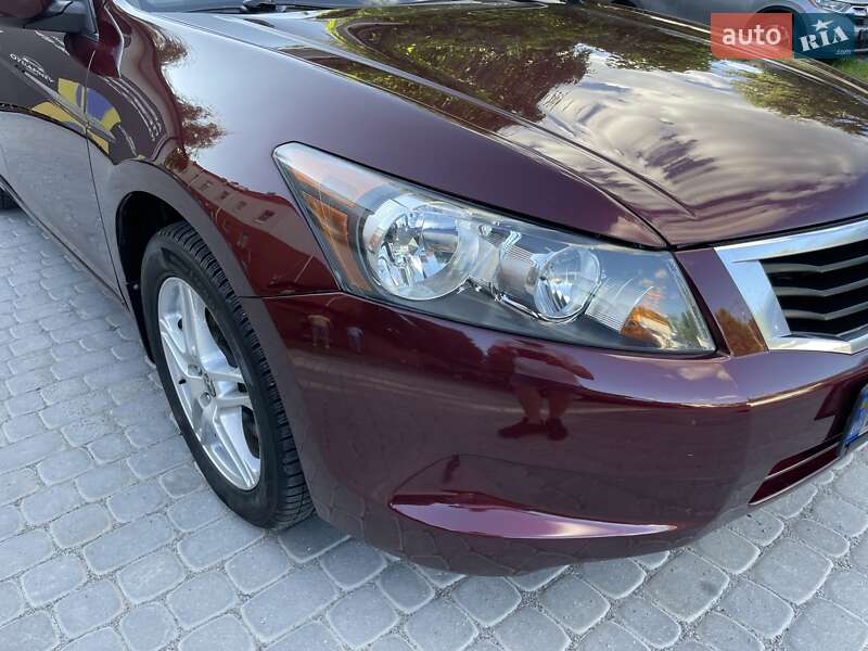 Седан Honda Accord 2008 в Виннице