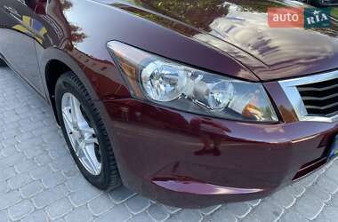 Седан Honda Accord 2008 в 