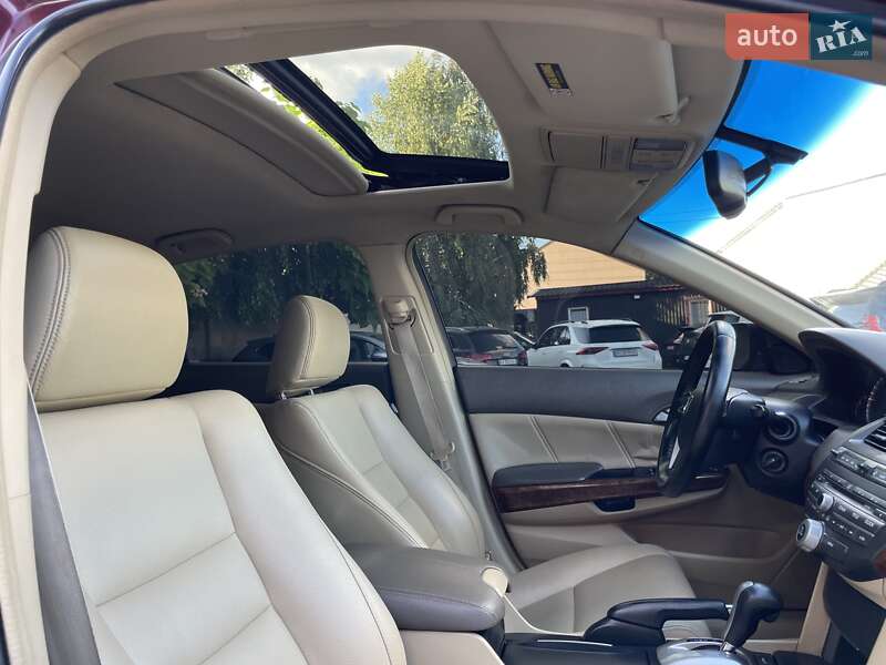 Седан Honda Accord 2008 в Виннице