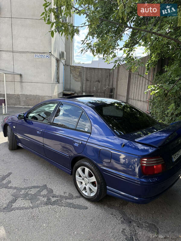 Седан Honda Accord 2001 в Киеве