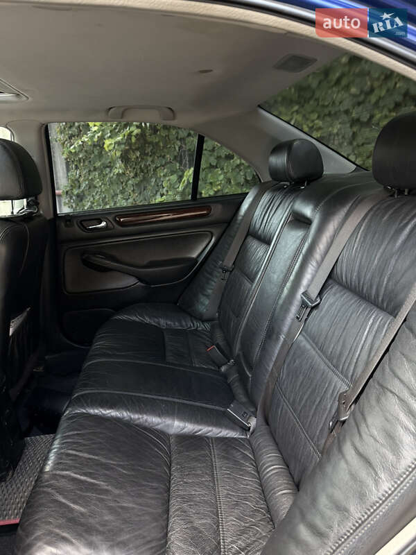 Седан Honda Accord 2001 в Киеве