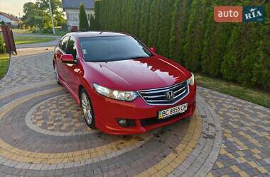 Седан Honda Accord 2010 в 