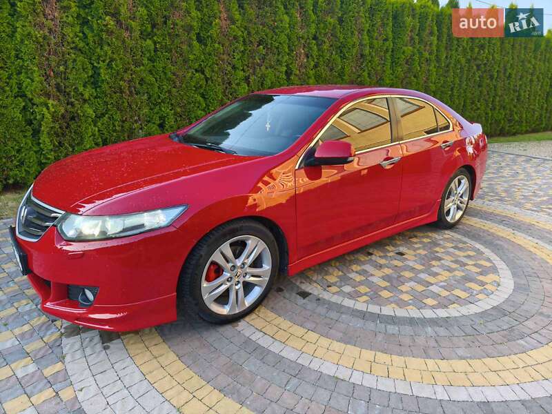 Седан Honda Accord 2010 в 