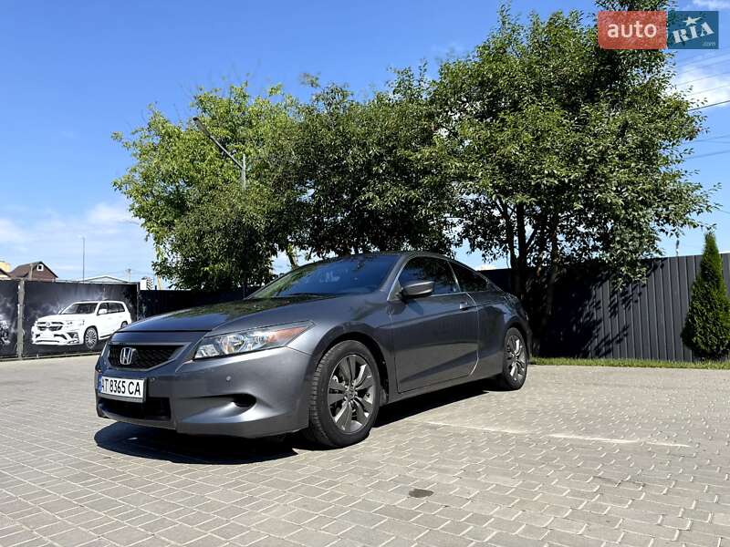Купе Honda Accord 2008 в Рогатине