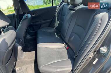 Седан Honda Accord 2013 в 
