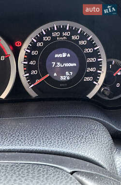 Седан Honda Accord 2010 в 