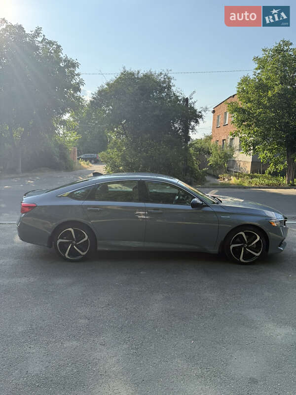 Седан Honda Accord 2022 в Одессе
