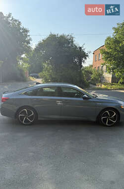 Седан Honda Accord 2022 в 