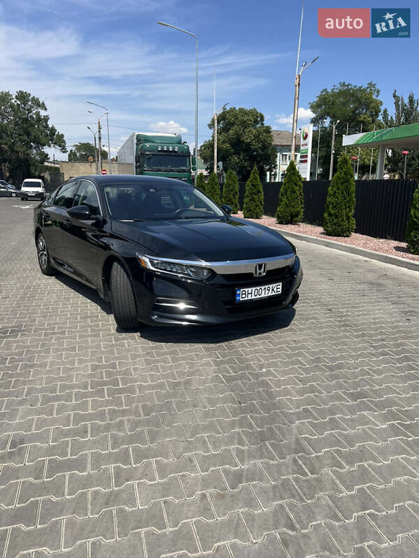 Седан Honda Accord 2020 в Одессе