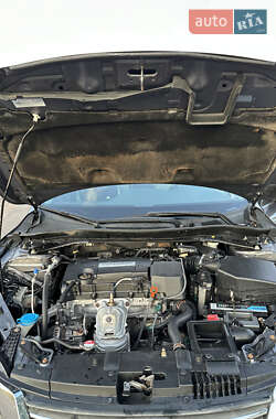 Седан Honda Accord 2014 в 