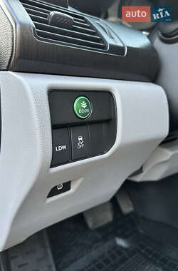 Седан Honda Accord 2014 в 
