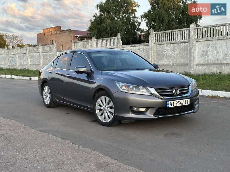 Седан Honda Accord 2014 в Прилуках