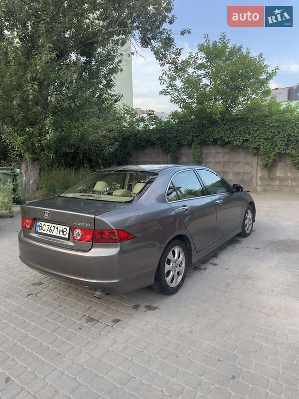 Седан Honda Accord 2007 в Львове