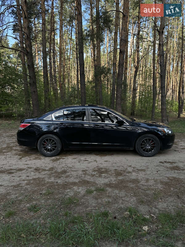 Седан Honda Accord 2008 в Ирпене
