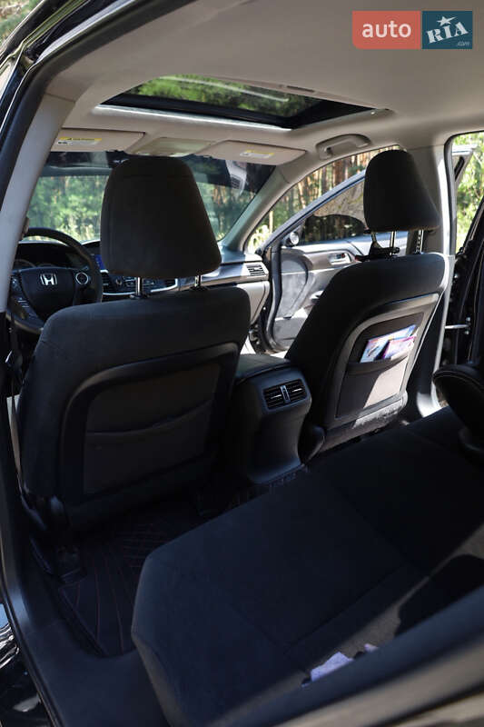Седан Honda Accord 2014 в Кременчуге
