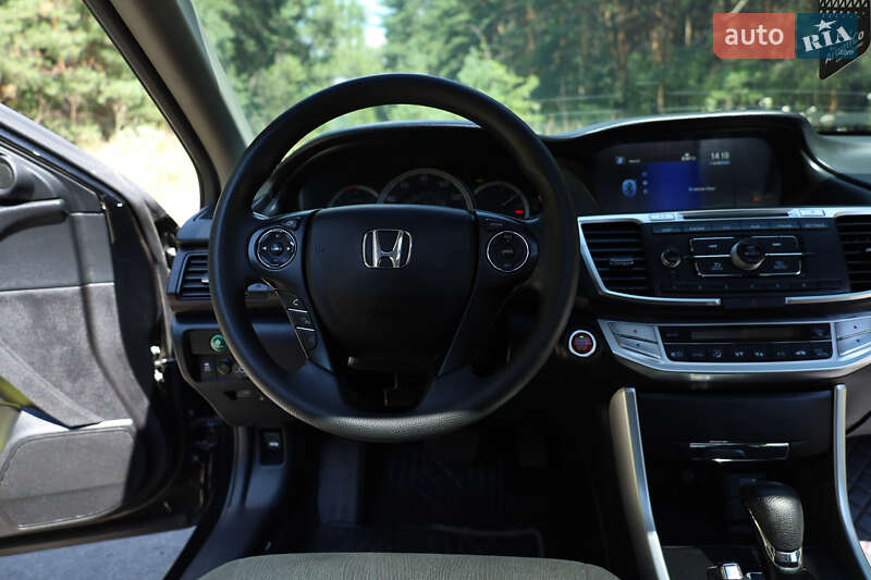 Седан Honda Accord 2014 в Кременчуге