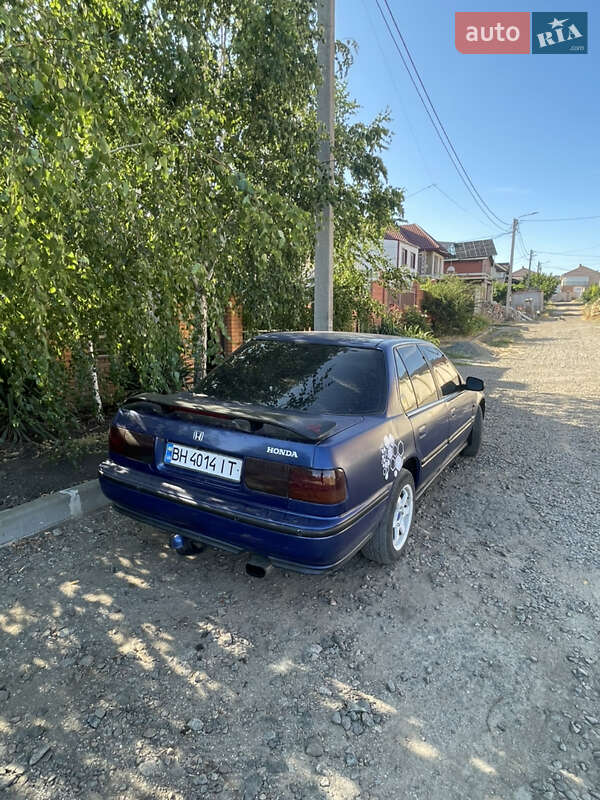 Седан Honda Accord 1992 в Одессе
