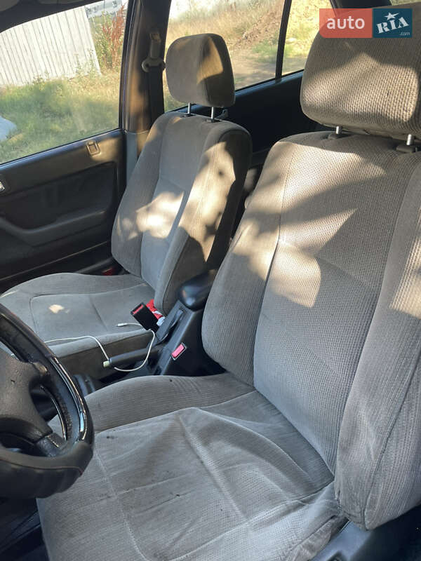 Седан Honda Accord 1992 в Одессе