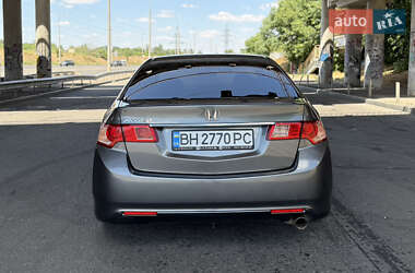 Седан Honda Accord 2012 в 