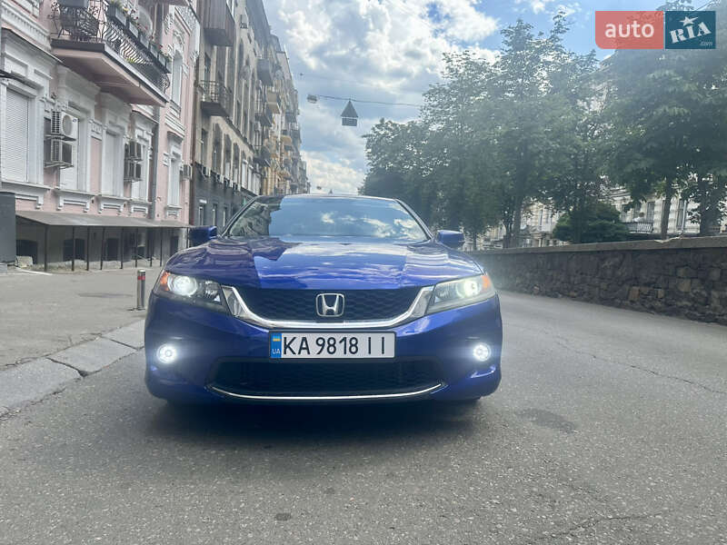 Купе Honda Accord 2014 в Киеве