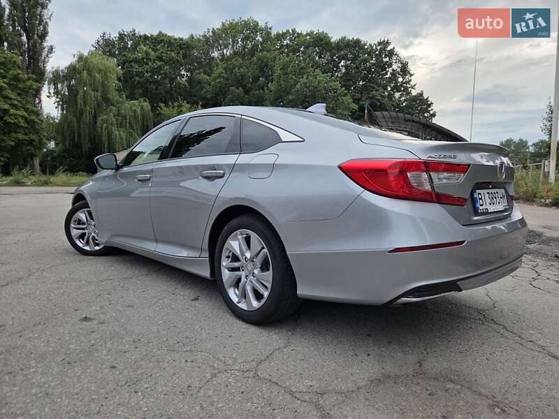 Седан Honda Accord 2019 в Полтаві