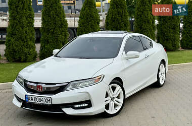 Купе Honda Accord 2016 в Киеве