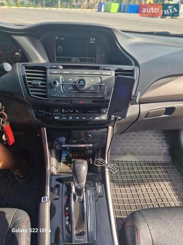 Седан Honda Accord 2016 в Коломые