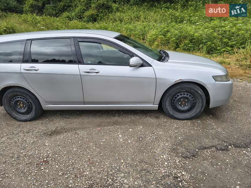 Универсал Honda Accord 2004 в Ужгороде